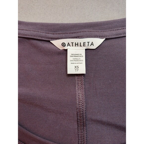 Women's Athleta Stratus II Long Sleeve Scoop Neck Top Purple XS - Picture 4 of 6